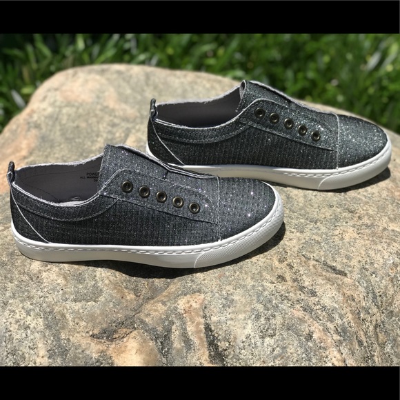 7.5 LAST PAIR - Picture 12 of 12